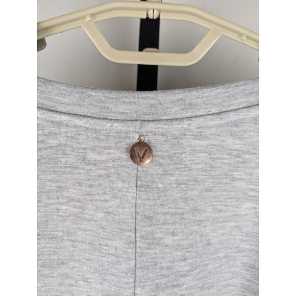 Lane Bryant Livi Active Grey Tunic Length Knit Top Black Applique Detail - Picture 5 of 6